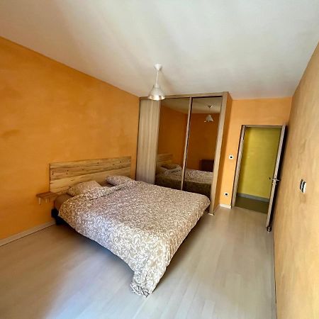 Appartement 2 Chambres - Lits King Size - Wifi - Baignoire Le Puy-en-Velay Luaran gambar
